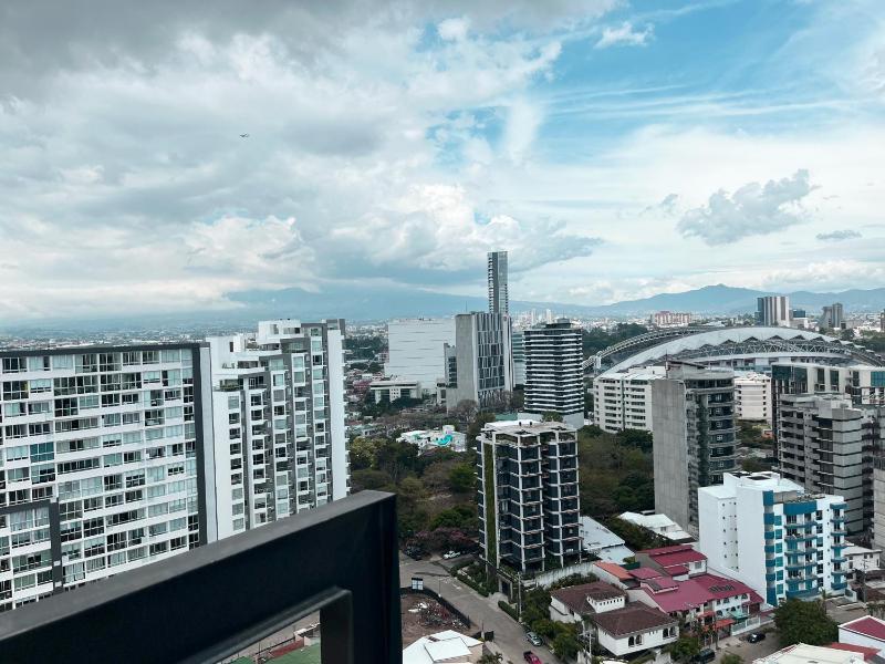 CityScape Properties 20th floor Studio 24-7 Concierge Amenities - image 2