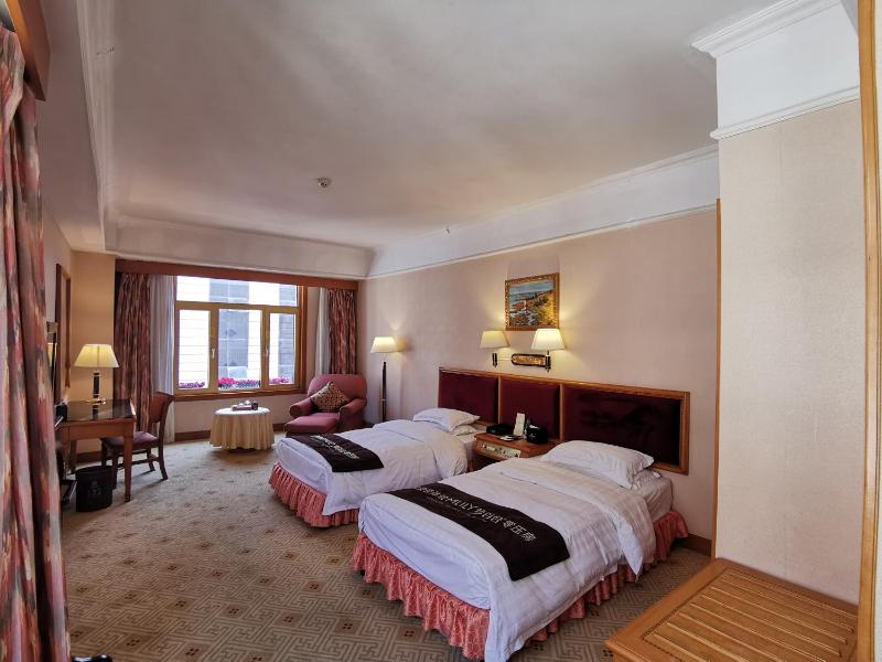 Qingdao Oceanwide Elite Hotel - image 21