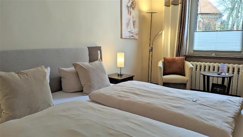 Standard Double Room image 4