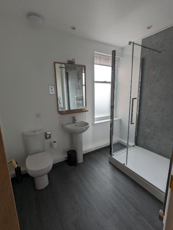 Standard Double Room image 2