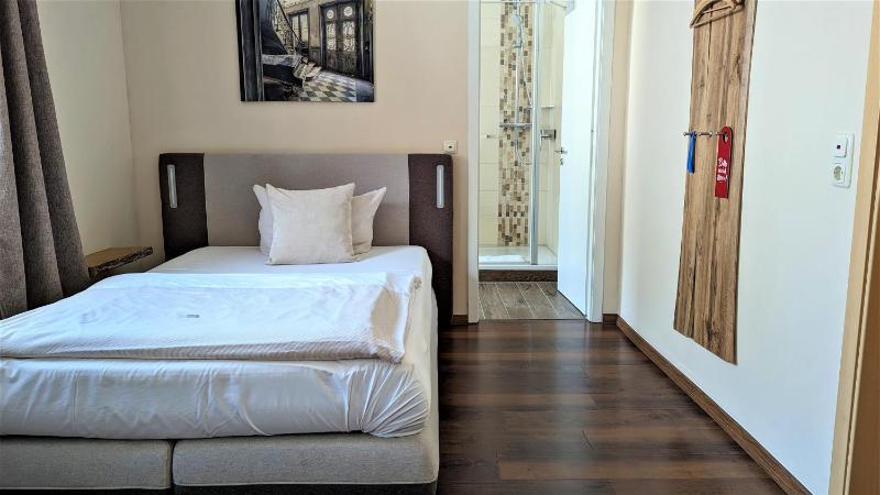 Superior Single Room image 1