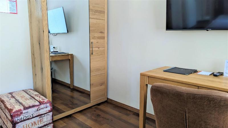 Superior Single Room image 4