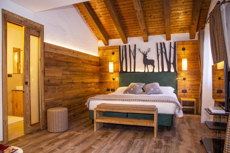 Junior Suite with Terrace image 1