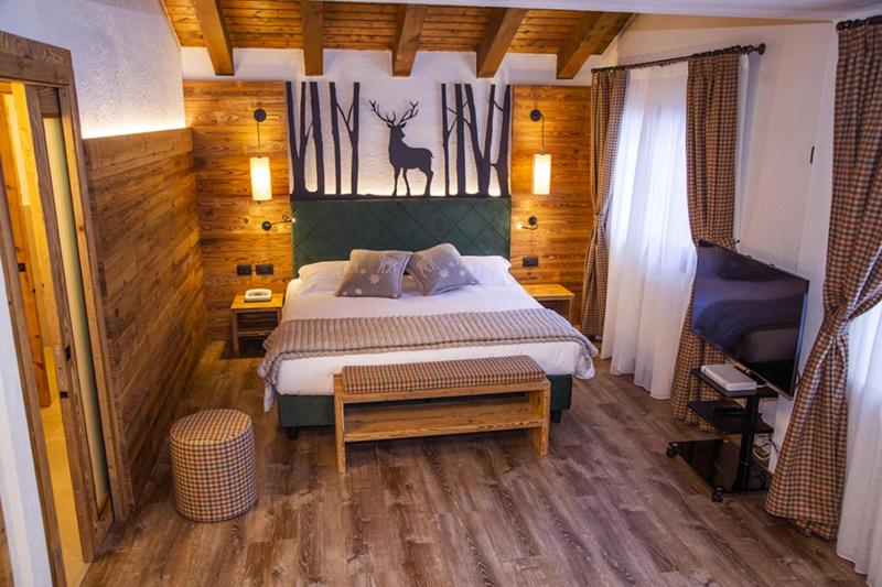 Junior Suite with Terrace image 3