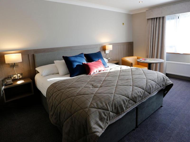 Double or Twin Room image 1