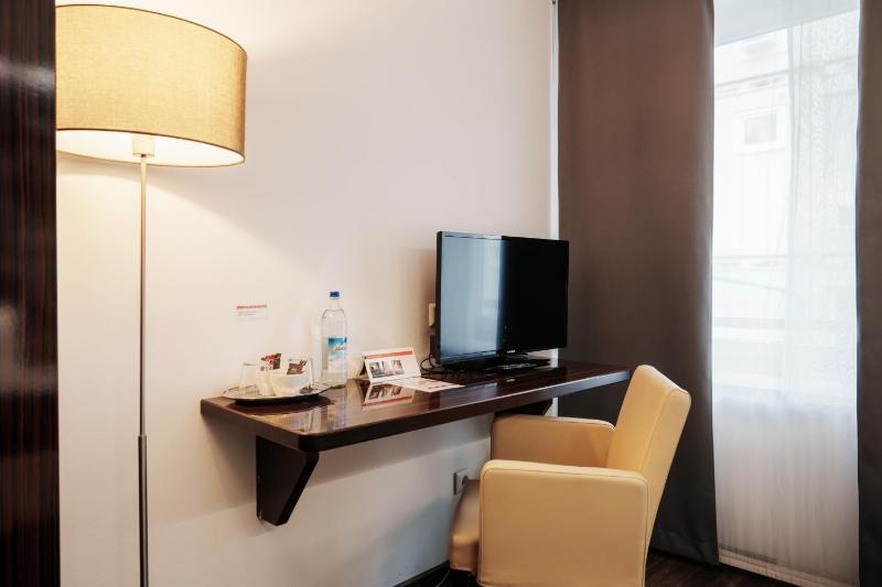 Helvetia Rooms - Self Check-In - image 12