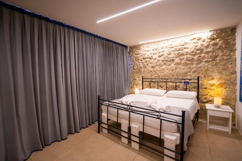 Luna Exclusive Apartment - image 8