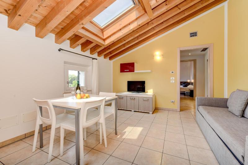 One-Bedroom Apartment image 1