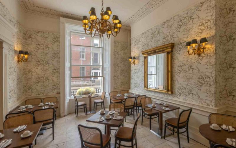 Albany House - image 6