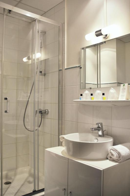 Triple Room image 2