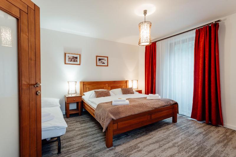 One-Bedroom Apartment image 1