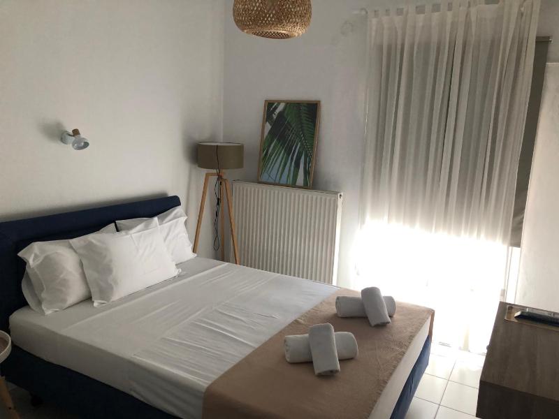 Superior Triple Room image 1