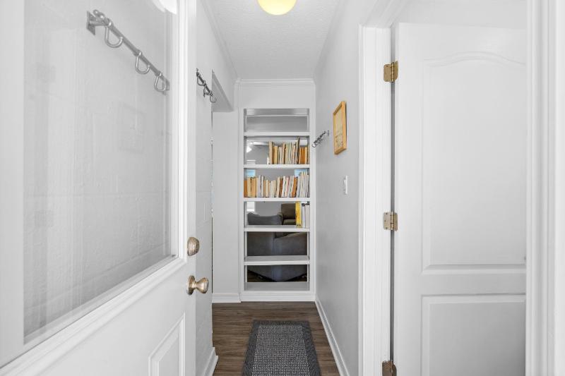 Island Beach Bungalow - image 41