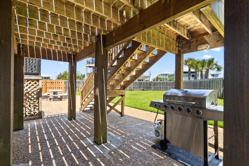 Island Beach Bungalow - image 29