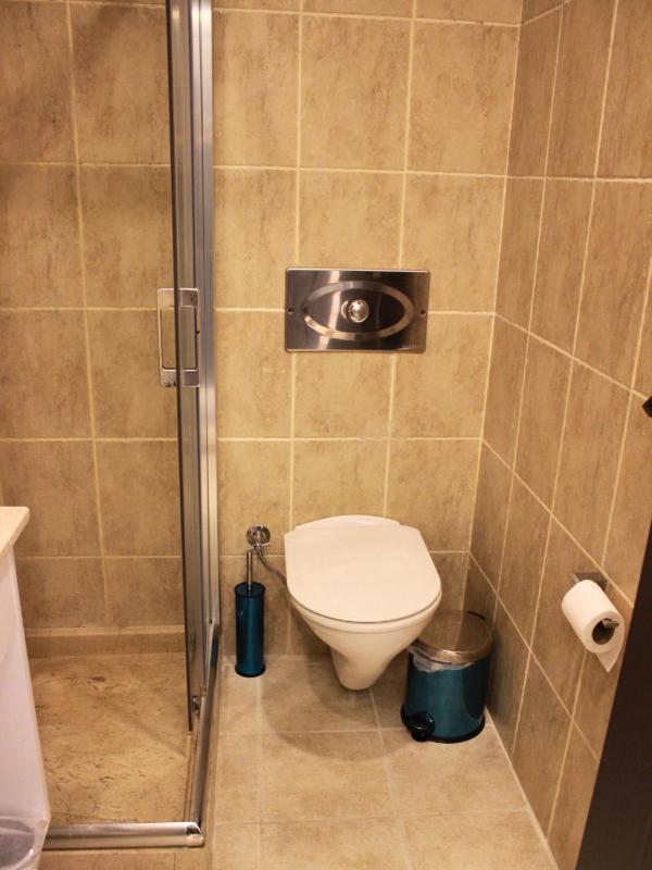 Standard Twin Room image 2