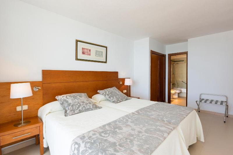 Two-Bedroom Apartment image 4