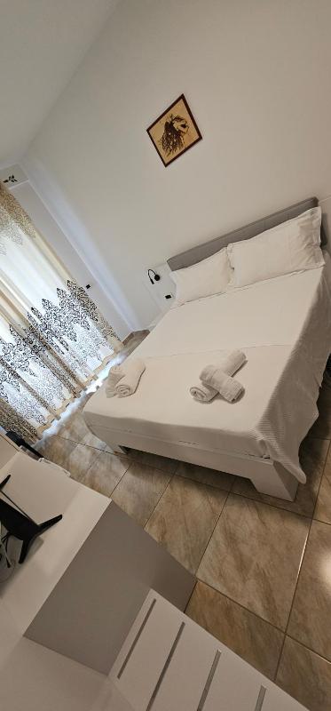Quadruple Room with Mountain View image 4