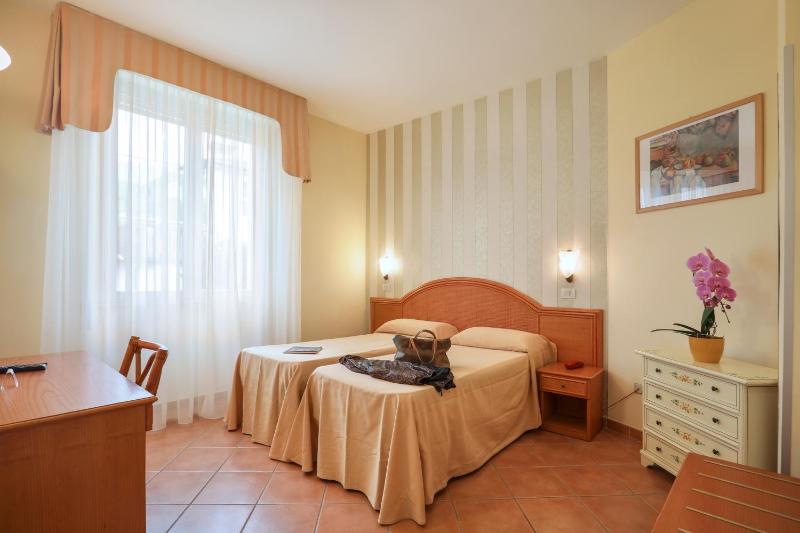 Double or Twin Room image 1