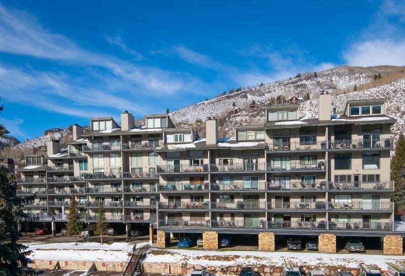 Vantage Point #307 condo - image 27