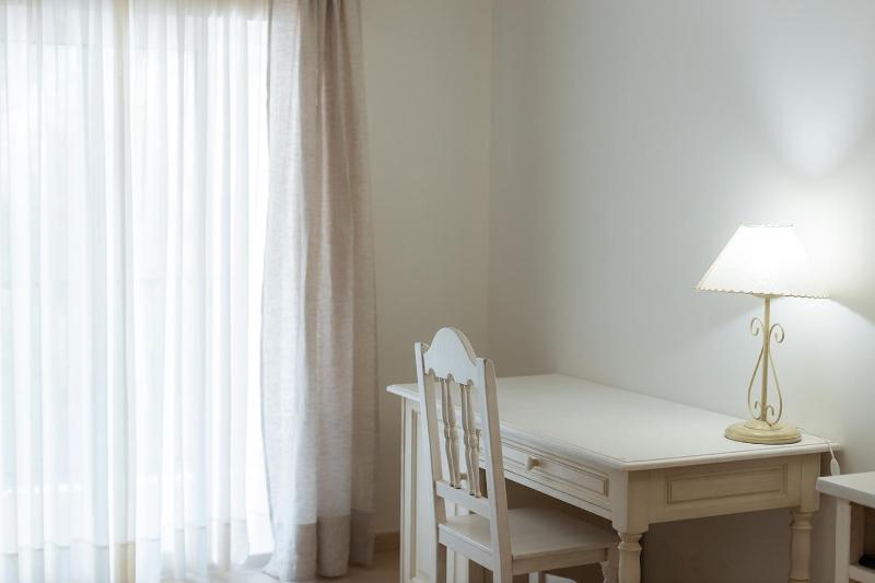 Double Room (1 Adult + 1 Child) image 2