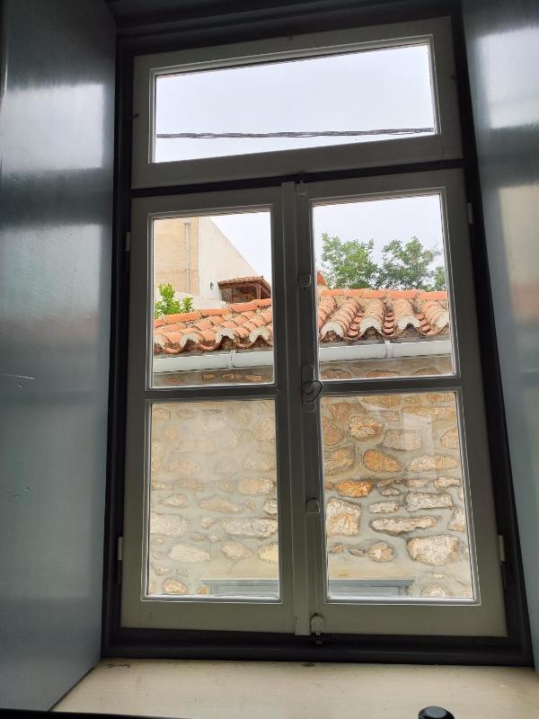 Triple Room with Garden View image 3