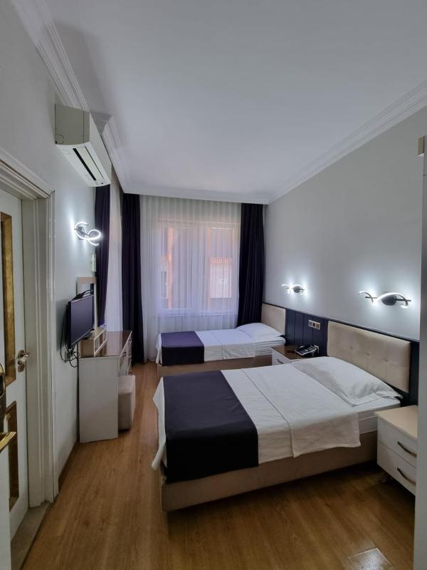 Standard Double or Twin Room image 1
