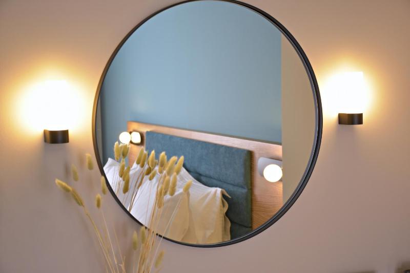 Double or Twin Room with Acropolis View image 2