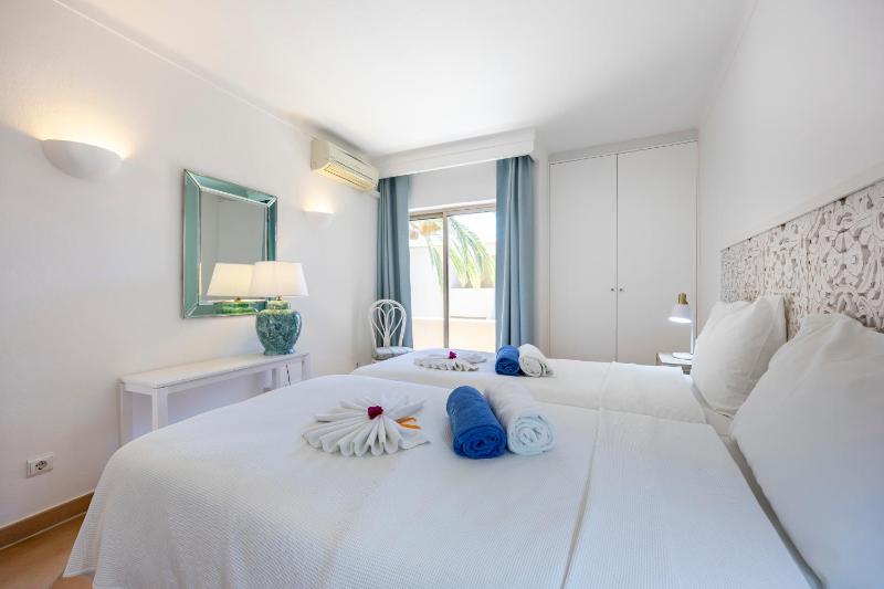 Vila Palmeira Beach Resort - image 35