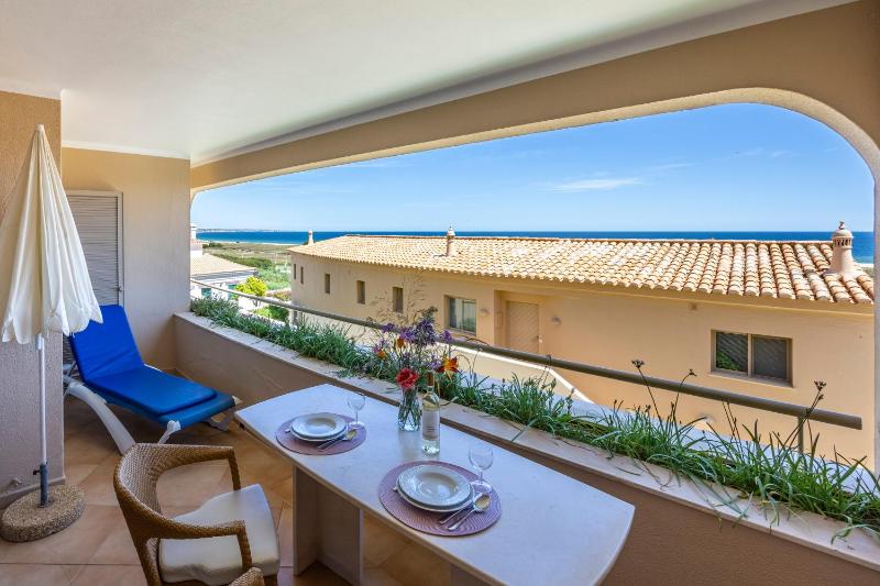 Vila Palmeira Beach Resort - image 43