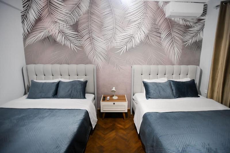 Claire’s Cosy Flat Central Berat - image 9
