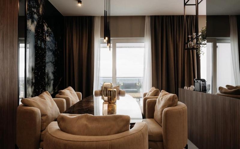 Penthouse with Terrace and Sea View image 3