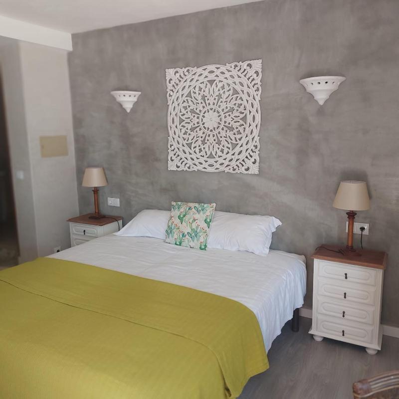 Budget Triple Room image 2
