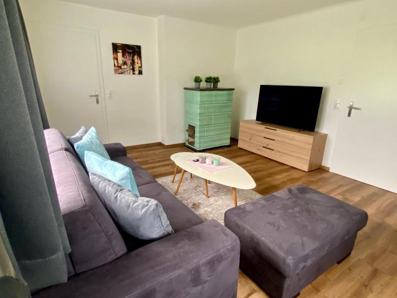 Deluxe One-Bedroom Apartment image 4