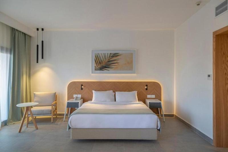 Superior Room- Beach Area