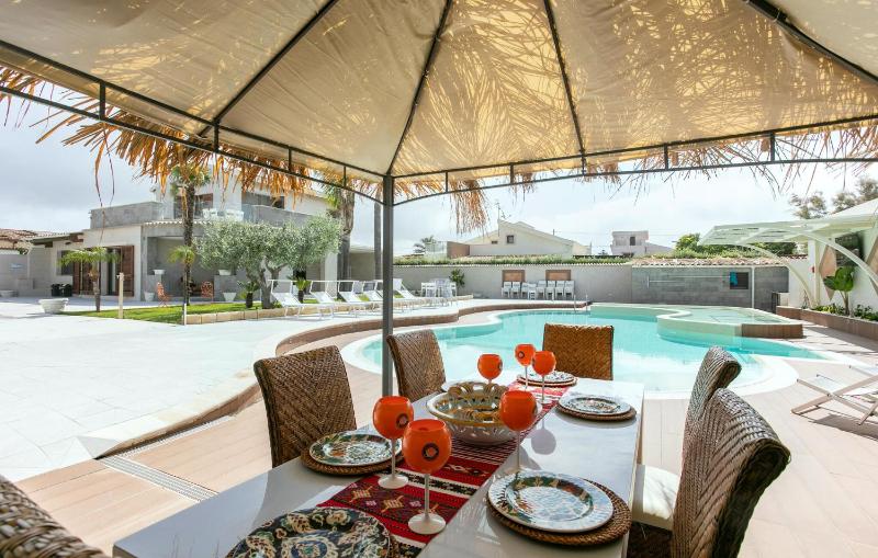 Amazing Home In Punta Milocca - image 9