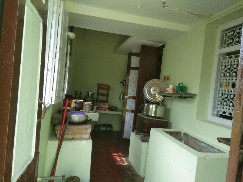 KINGS TOWN - Village County - image 4