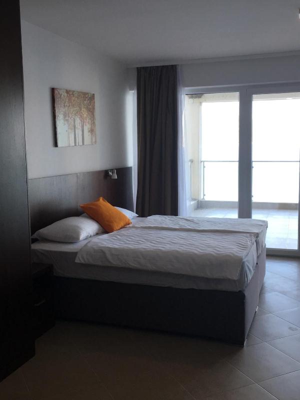 Standard Double or Twin Room with Sea View image 2