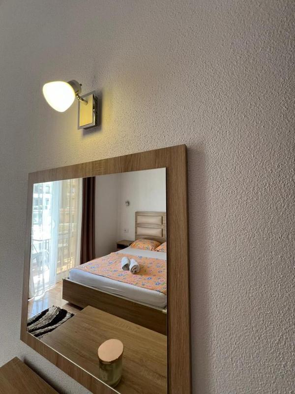 Kontiki Apartments - image 2