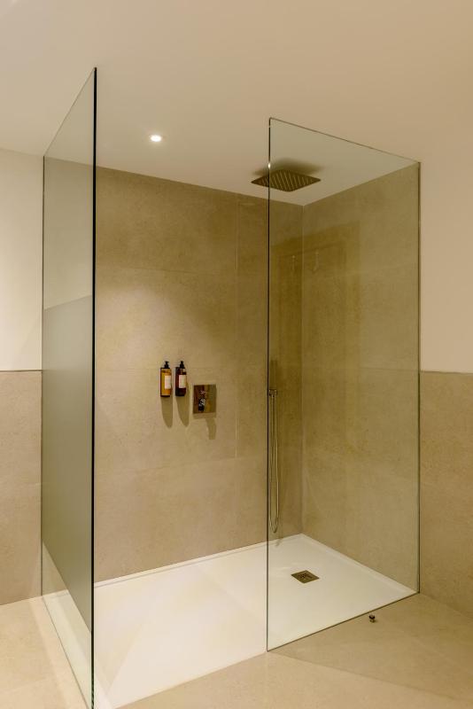 Double Room with Terrace image 2
