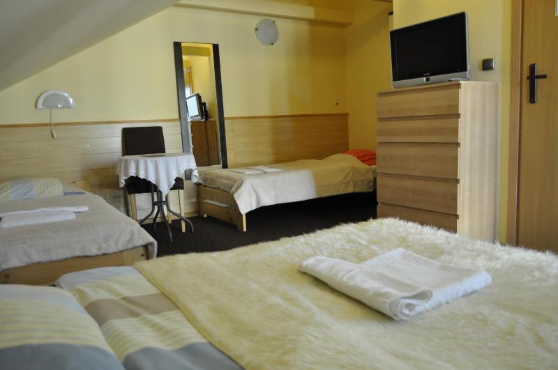 Triple Room image 3