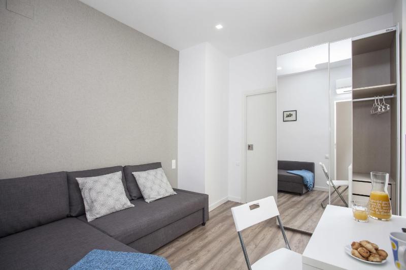 Apartment with Balcony image 4