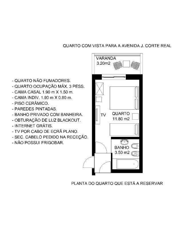 Triple Room with Balcony image 1