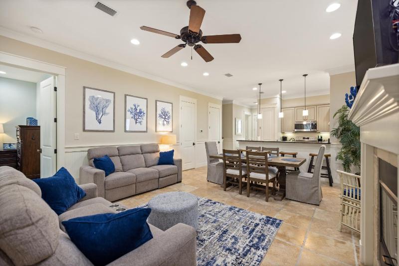 2465 Bungalo Home - image 7