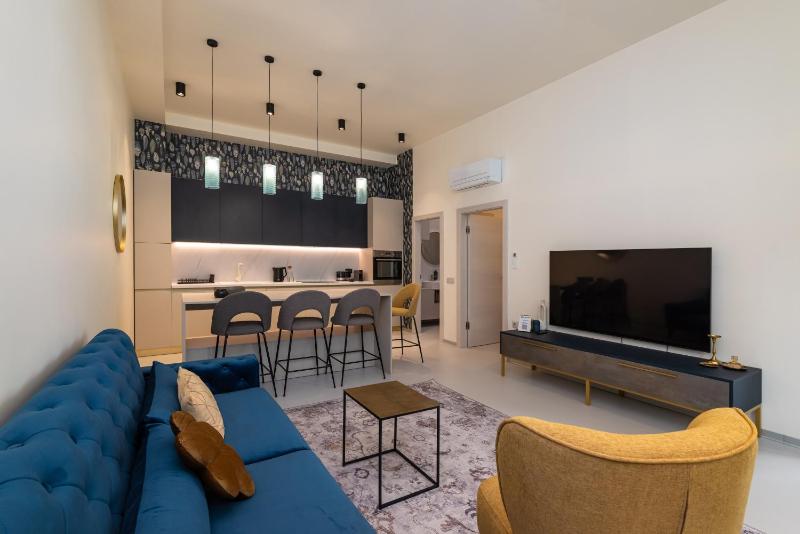 The Bridge City Luxury Apartments - image 1