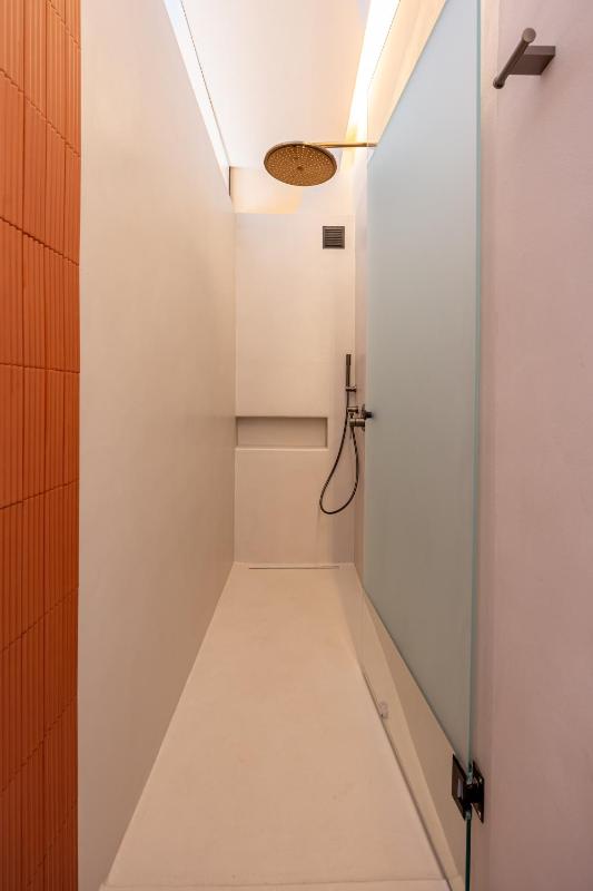 Junior Suite image 2