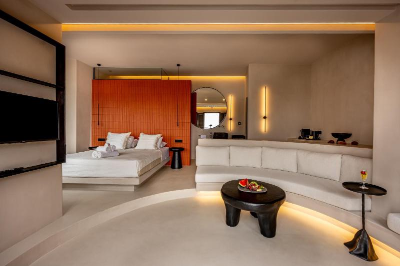 Junior Suite image 1