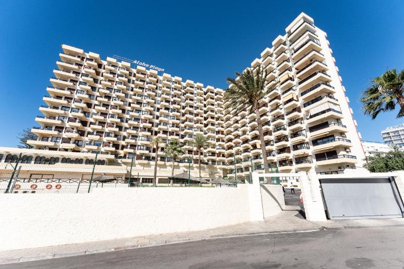 MalagaSuite Aloha Playa Apartments - image 27
