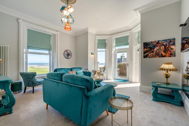 Beach Retreat Images