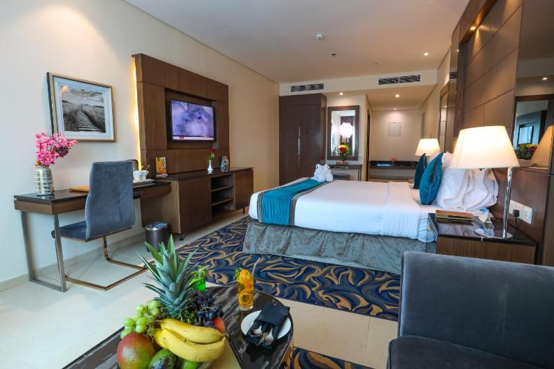 Deluxe Double Room image 4