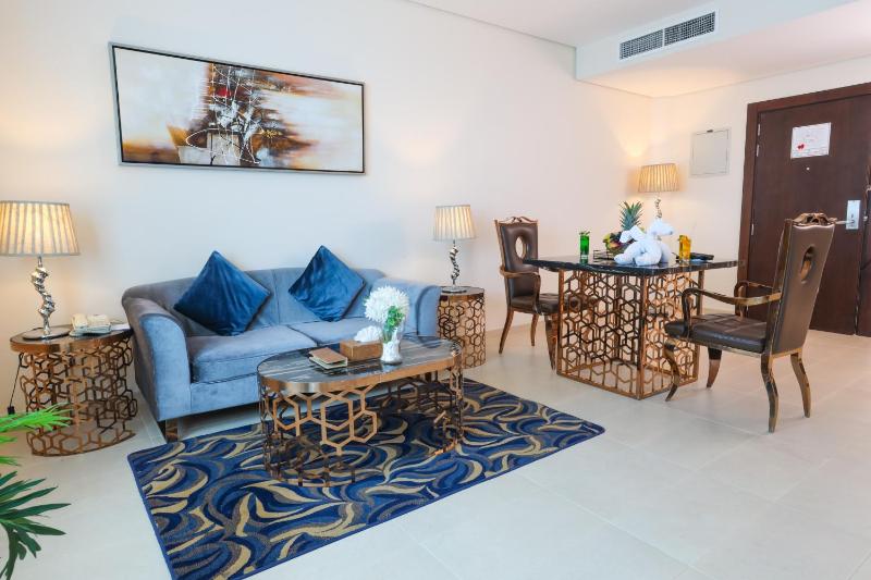 Executive Suite image 2